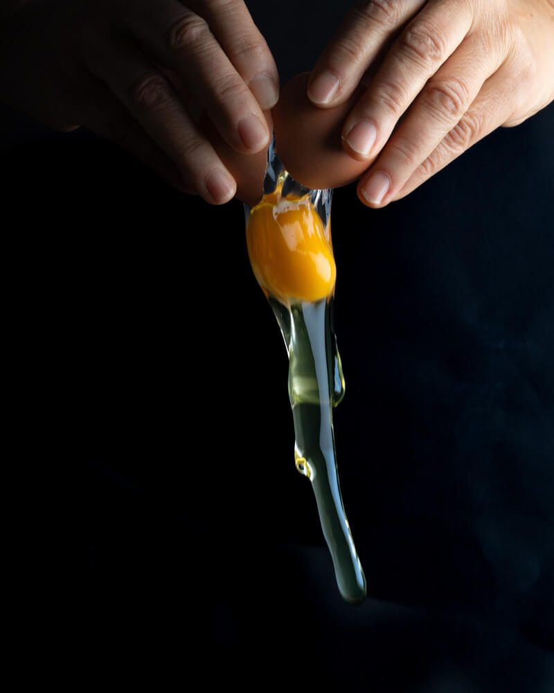 Photo artisitique prise par Cyrille Sénéchal avec un geste métier de cuisinier